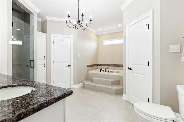 bathroom with crown molding, toilet, baseboards, a stall shower, and a notable chandelier