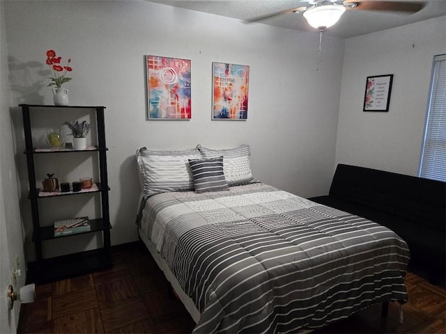 1905 Ridgefield Dr, La Place, LA 70068 - bedroom featuring ceiling fan
