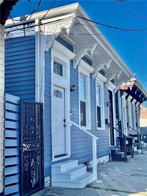 242325 Freret St, New Orleans, LA 70113 - view of exterior entry