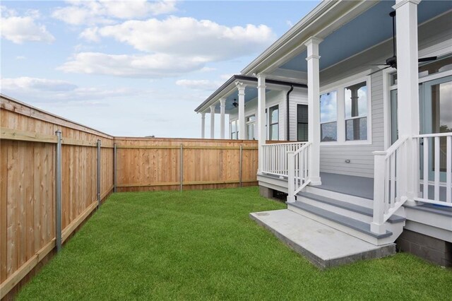 537 Thayer St, New Orleans, LA 70114 - view of yard with a fenced backyard