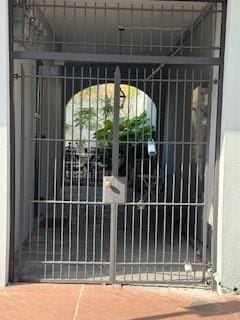 415 Burgundy St Unit 1B, New Orleans, LA 70112 - view of gate