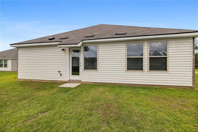 48345 Red Fox Dr, Hammond, LA 70401 - carpeted empty room featuring baseboards