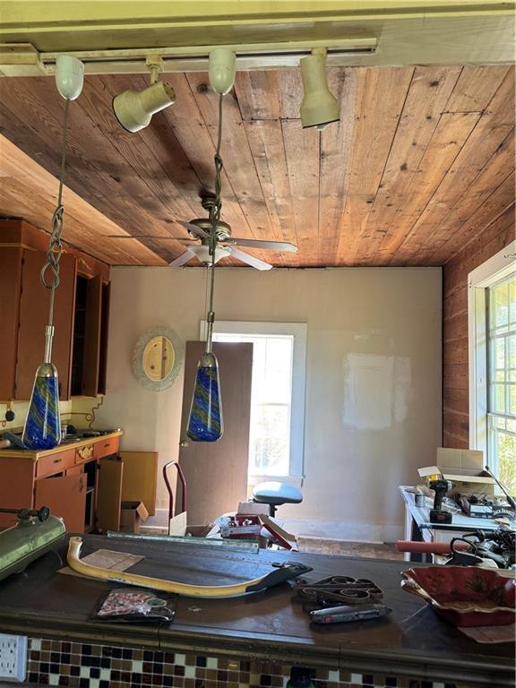 1429 Sunset Dr, Bogalusa, LA 70427 - photo 5