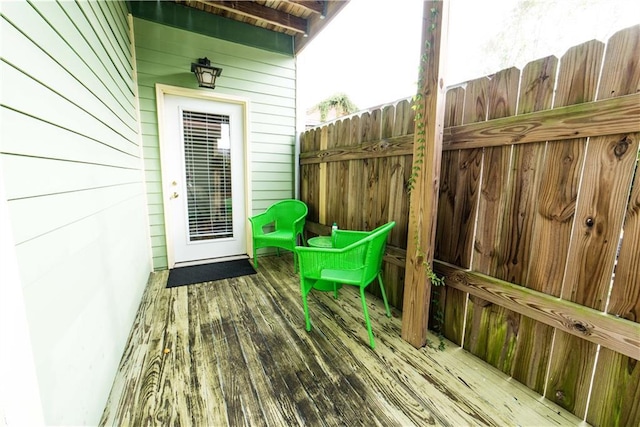 1418 Kerlerec St, New Orleans, LA 70116 - deck with fence