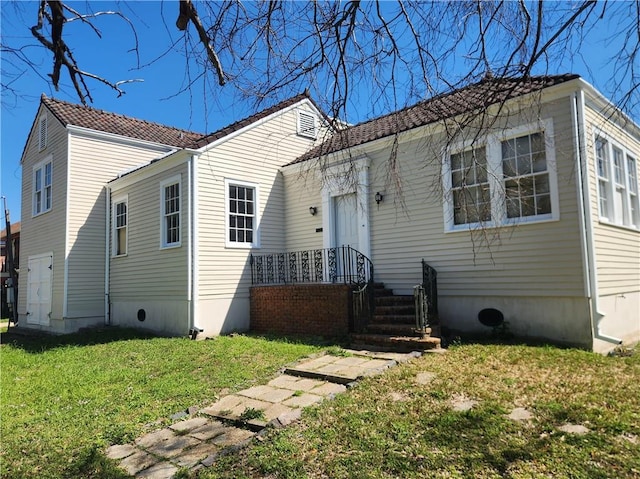 6417 Fleur De Lis Dr, New Orleans, LA 70124 - view of front of house featuring a front yard