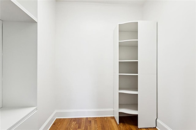 5512 S Tonti St, New Orleans, LA 70125 - spacious closet with wood finished floors