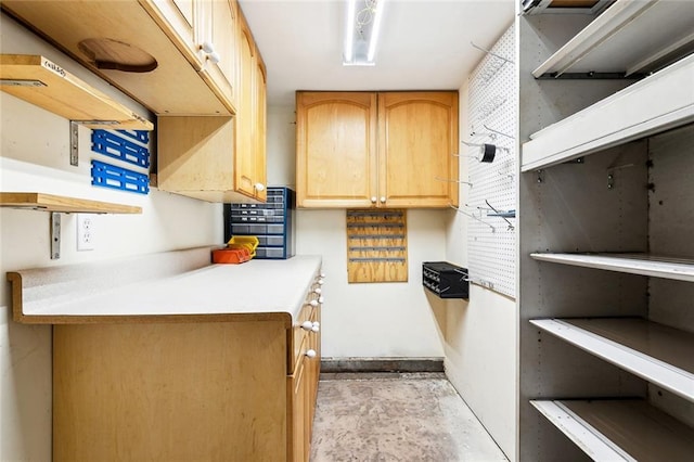 5512 S Tonti St, New Orleans, LA 70125 - view of washroom