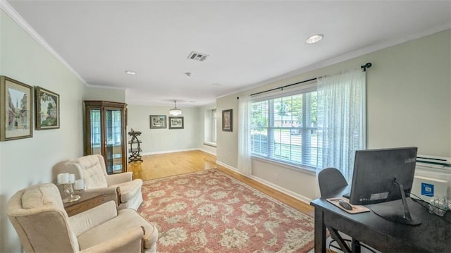 living area featuring recessed lighting, crown molding, visible vents, and wood finished floors