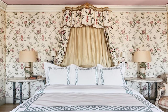 600 Governor Nicholls St, New Orleans, LA 70116 - bedroom featuring wallpapered walls and baseboards