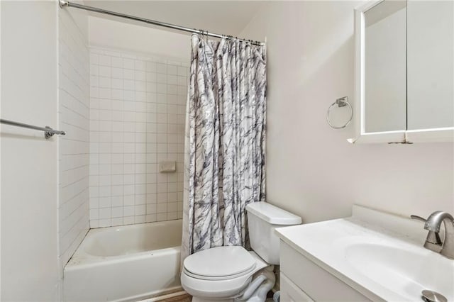 full bath with shower / bathtub combination with curtain, toilet, and vanity