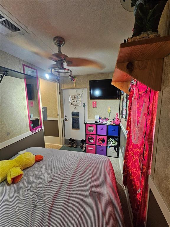 31668 Shelton Dr, Springfield, LA 70462 - view of bedroom