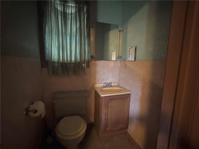 134B First St, Boutte, LA 70039 - half bath with toilet, decorative backsplash, and vanity