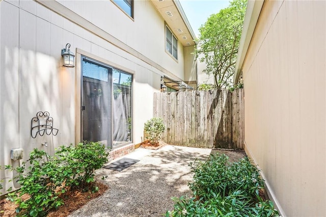 107 10th St Unit 107, New Orleans, LA 70124 - view of patio featuring fence
