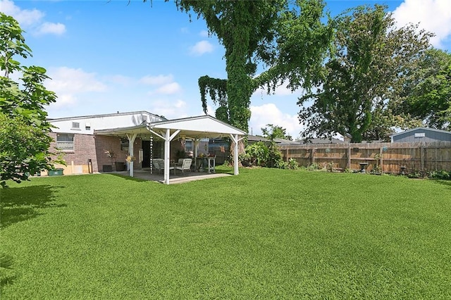 609 N Starrett Rd, Metairie, LA 70003 - fenced backyard featuring a patio area