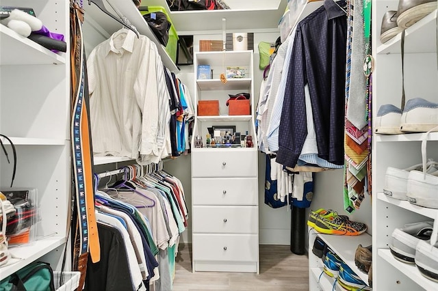 2283 Sunset Blvd, Slidell, LA 70461 - spacious closet featuring light wood finished floors