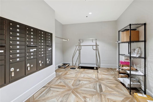 700 Magazine St Unit 513, New Orleans, LA 70130 - interior space featuring baseboards and mail area
