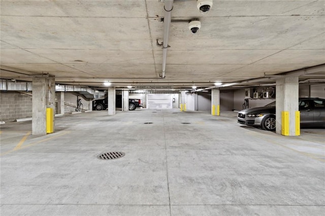 700 Magazine St Unit 513, New Orleans, LA 70130 - view of parking garage