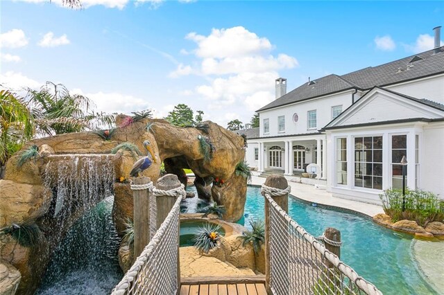54 Beresford Dr, Metairie, LA 70001 - swimming pool with a patio area