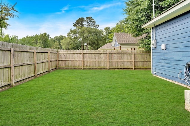 3986 Main St, Zachary, LA 70791 - view of yard