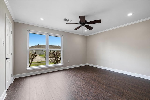 empty room featuring baseboards, dark wood finished floors, a ceiling fan, ornamental molding, and recessed lighting