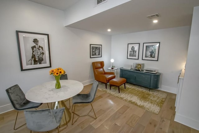 1115 Upperline St Unit 1115, New Orleans, LA 70115 - sitting room with wood finished floors, baseboards, and recessed lighting