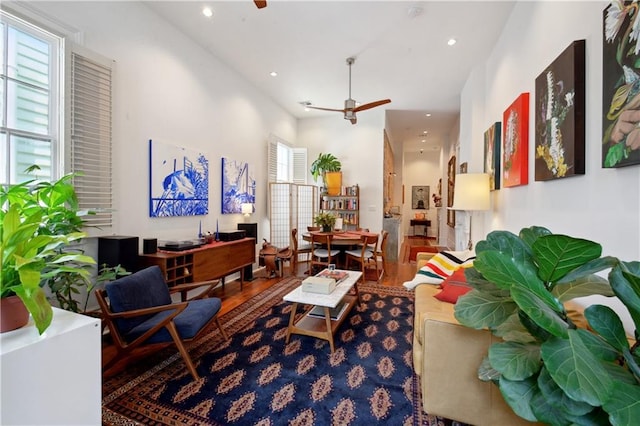 3217 Dauphine St, New Orleans, LA 70117 - common area featuring recessed lighting