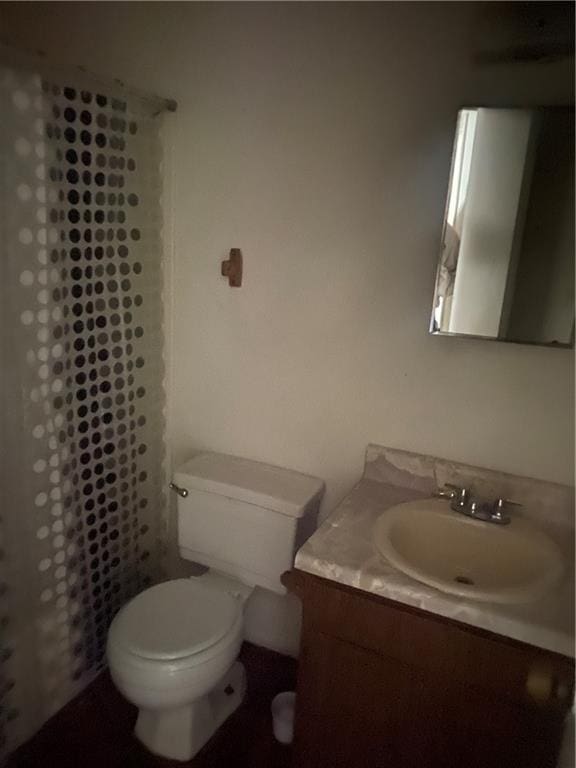 533 Evangeline Ct, La Place, LA 70068 - bathroom with vanity and toilet