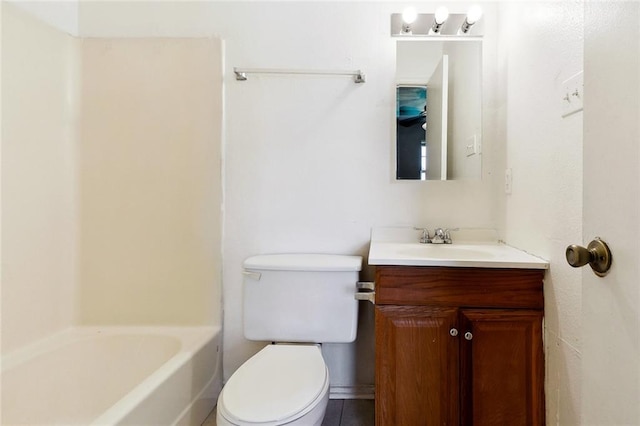 27 Pinewood Ct, New Orleans, LA 70114 - bathroom featuring toilet and vanity