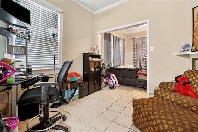 934 Brooklyn St, New Orleans, LA 70114 - tiled office space featuring ornamental molding