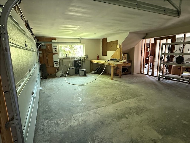 200 Macque St, Harahan, LA 70123 - below grade area with a workshop area and a garage