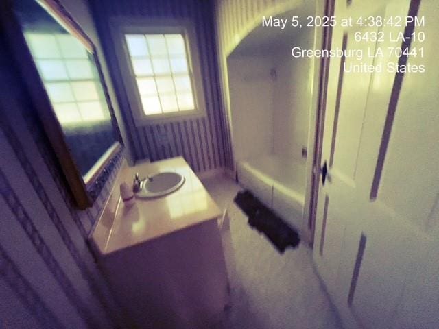 6396 10th Hwy, Greensburg, LA 70441 - bathroom with vanity and a shower