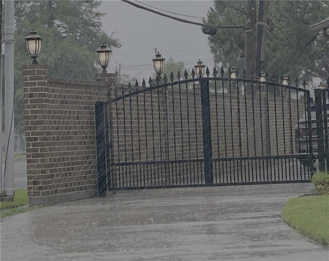 4408 Janice Ave, Metairie, LA 70003 - view of gate