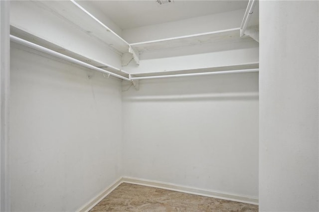 937 Crestwood Dr, Covington, LA 70433 - view of walk in closet