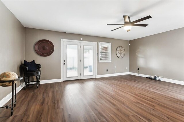 300 Terry Pkwy Unit B, Terrytown, LA 70056 - unfurnished living room featuring a ceiling fan, baseboards, and wood finished floors