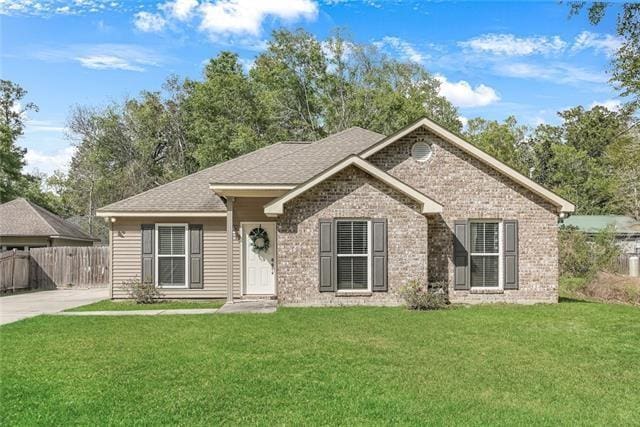 27447 Vela Ln, Lacombe, LA 70445 - ranch-style house with brick siding