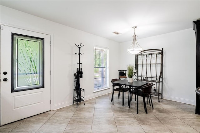 717 Magnolia Ave, La Place, LA 70068 - dining room with baseboards