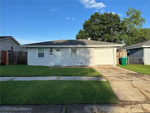 3278 Glen Eagle Ln, Kenner, LA 70065 - single story home featuring an attached garage, driveway, brick siding, and roof with shingles