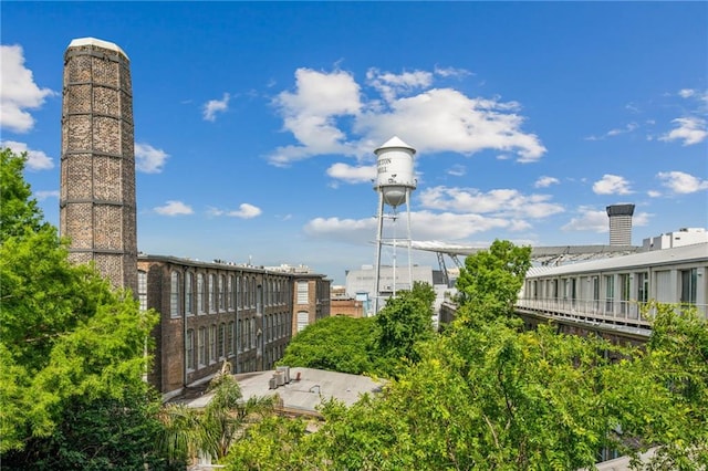 920 Poeyfarre St Unit 109, New Orleans, LA 70130 - view of home's community