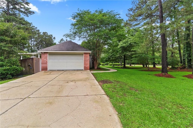 213 Secluded Oaks Ln, Madisonville, LA 70447 - view of yard