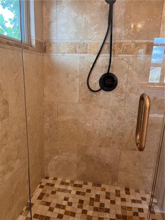 1113 Peniston St Unit A, New Orleans, LA 70115 - full bathroom featuring a tile shower