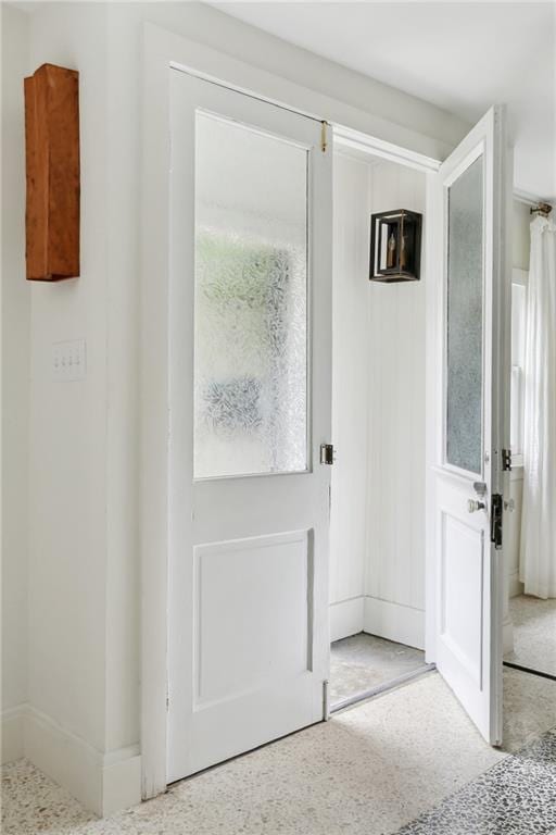1729 Prytania St, New Orleans, LA 70130 - view of doorway to outside