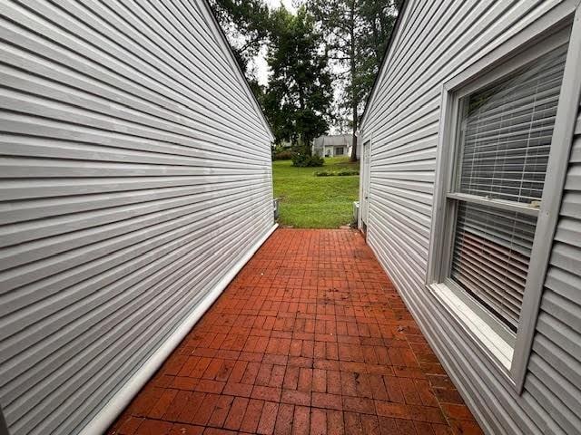 138 Woodland Ridge Dr, Mccomb, MS 39648 - view of side of home