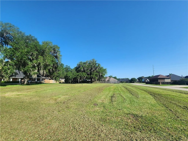 140 Regina Ct, Belle Chasse, LA 70037