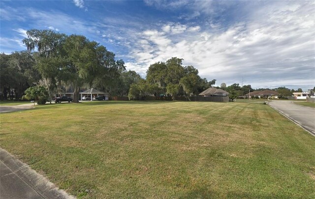 140 Regina Ct, Belle Chasse, LA 70037