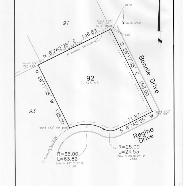 140 Regina Ct, Belle Chasse, LA 70037
