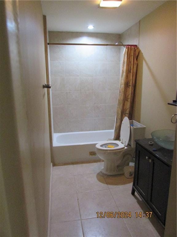 7812 Scottwood Dr, New Orleans, LA 70128 - bathroom with tile patterned flooring, toilet, shower / bath combination with curtain, and vanity