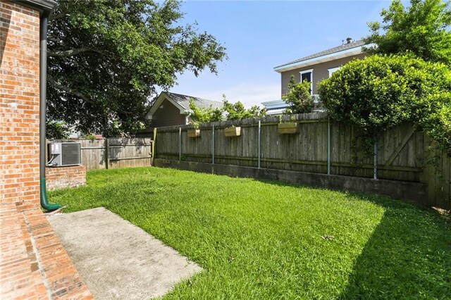 110 Sharon Dr, New Orleans, LA 70124 - view of yard with central air condition unit