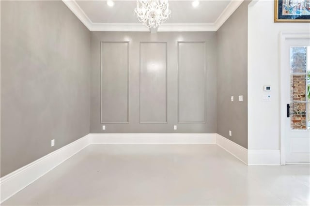 428 Hesper Ave, Metairie, LA 70005 - unfurnished room featuring crown molding, a chandelier, baseboards, and recessed lighting