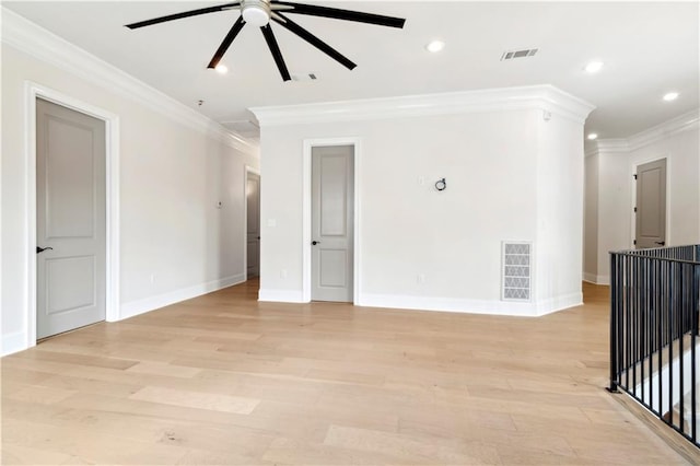 428 Hesper Ave, Metairie, LA 70005 - unfurnished room featuring ceiling fan, crown molding, light wood finished floors, baseboards, and recessed lighting