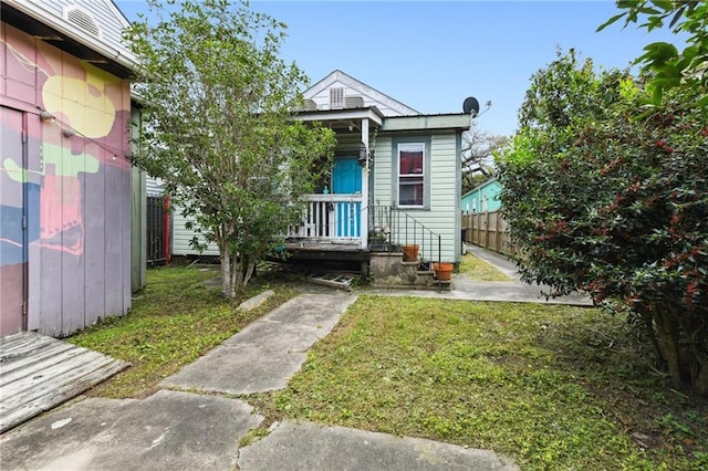 view of front of home